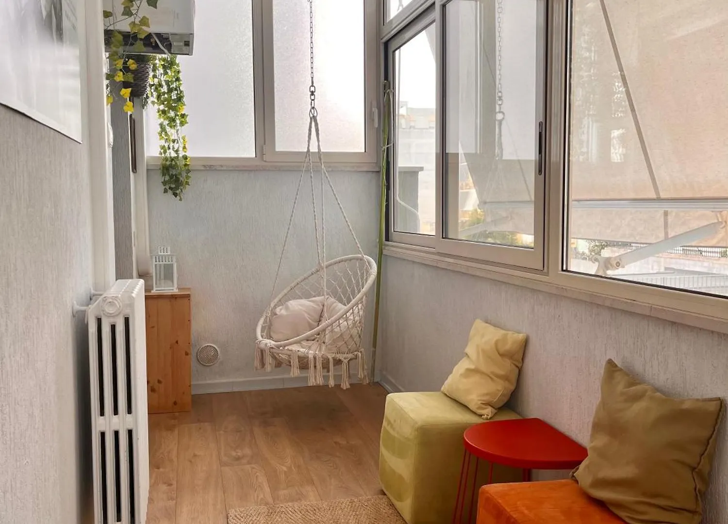 לצ'ה Amy'S Apartment